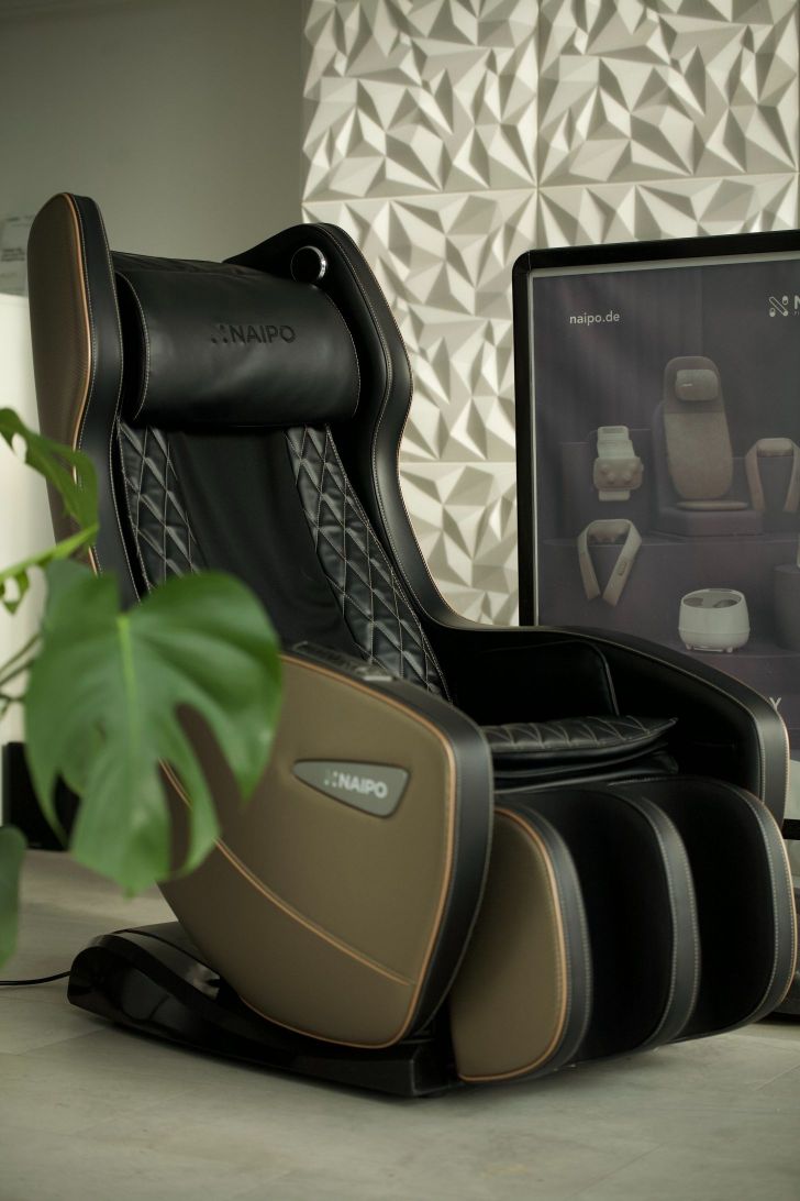 Massage Chair-MassageVirtue.com